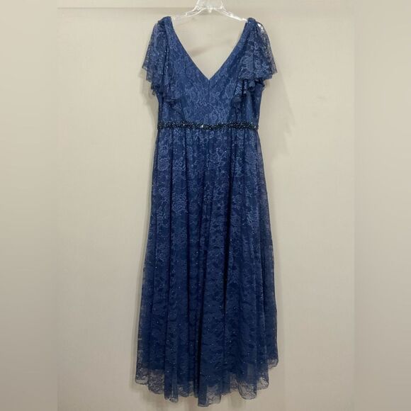 MAC DUGGAL Lace Gown Flutter Sleeve A-Line Dress Sz 24W New 67435 - Picture 10 of 11